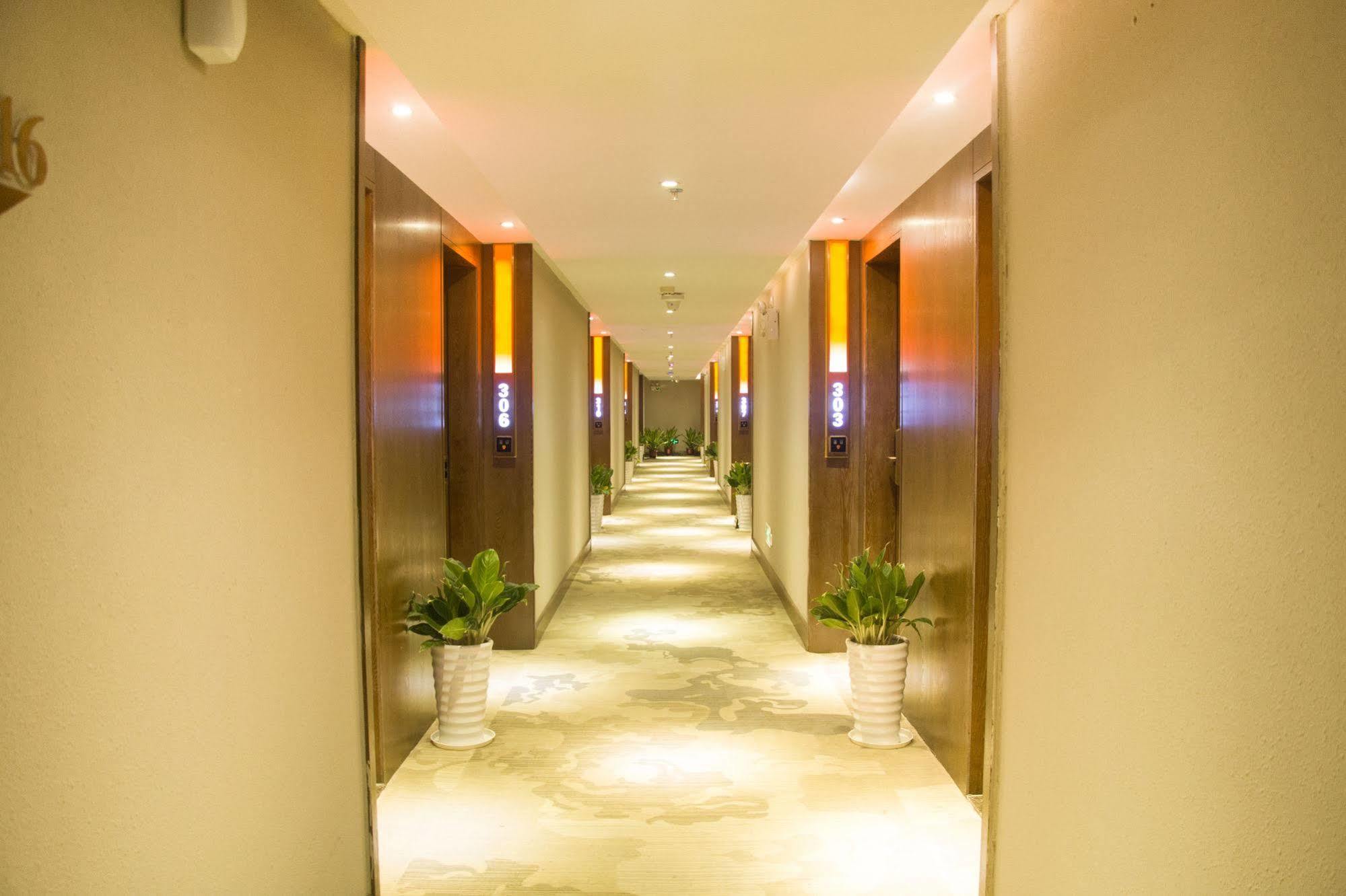 เจเจ คอฟฟี ธีม โฮเต็ล กวางเจา เอ็กซิบิชั่น เซ็นเตอร์ Hotel กวางโจว ภายนอก รูปภาพ